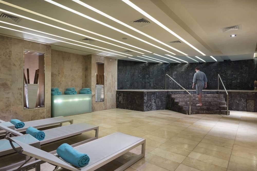 Grand Millennium Muscat