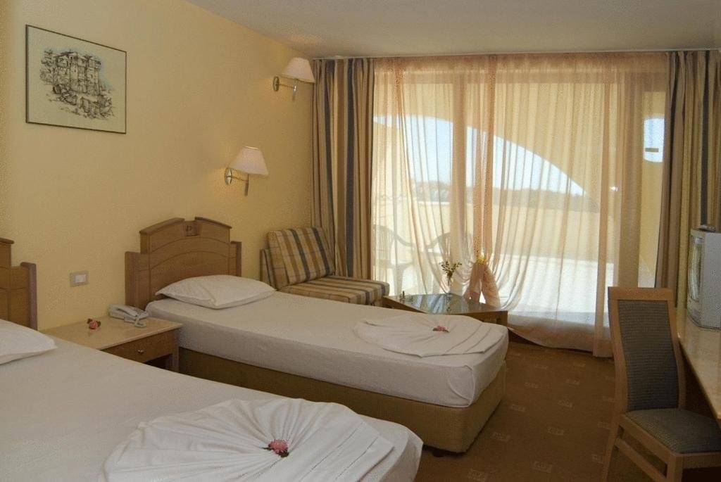 Duni Belleville Hotel