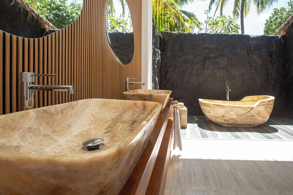 Mirihi Island Resort