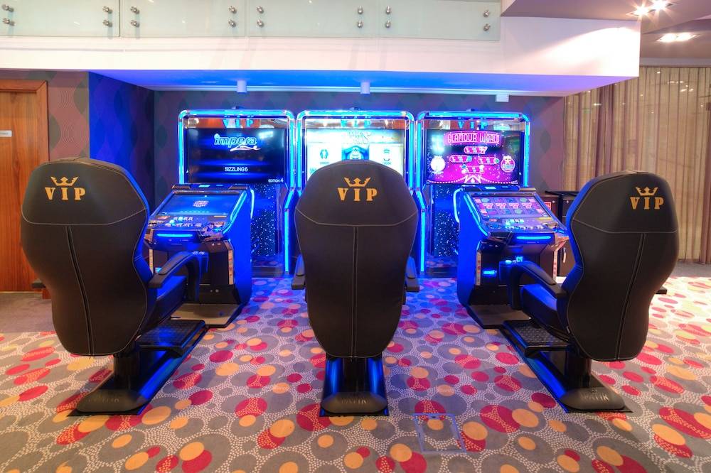International Hotel Casino & Tower Suites
