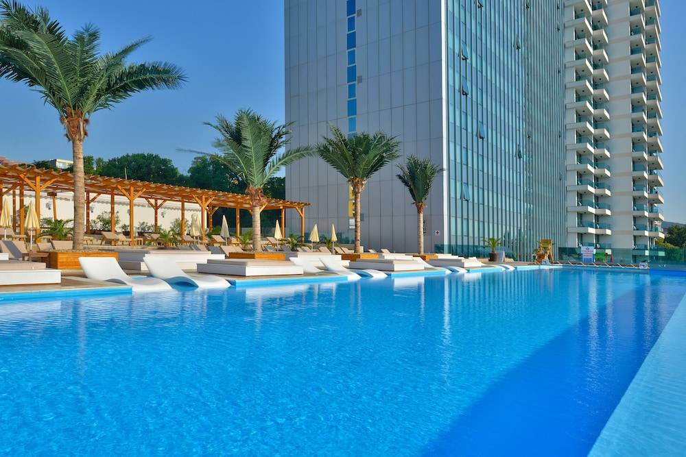 International Hotel Casino & Tower Suites