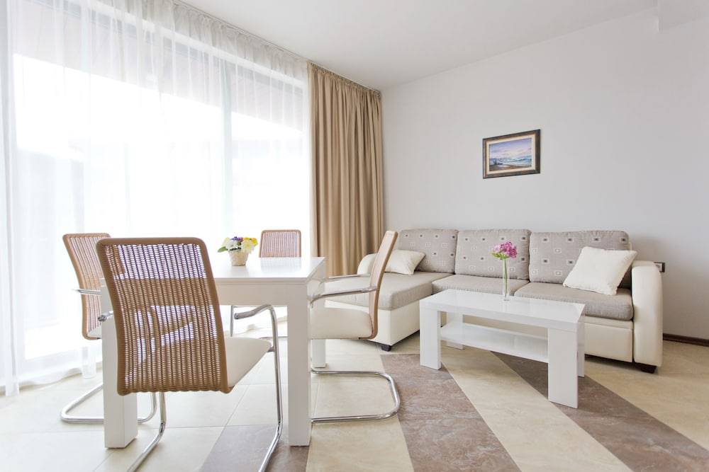 Galeon Residence & Spa