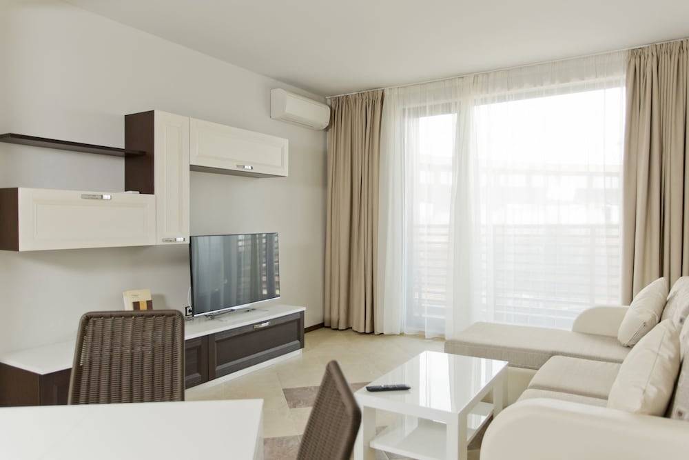 Galeon Residence & Spa