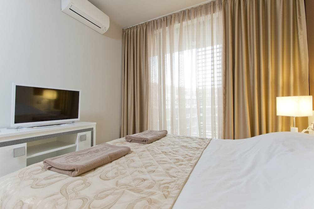 Galeon Residence & Spa