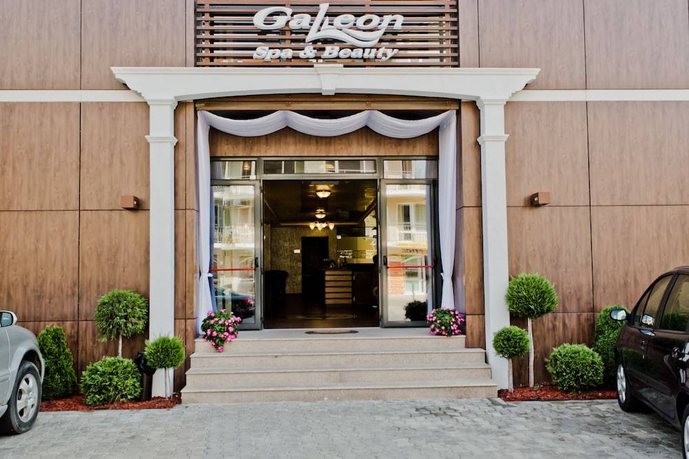 Galeon Residence & Spa