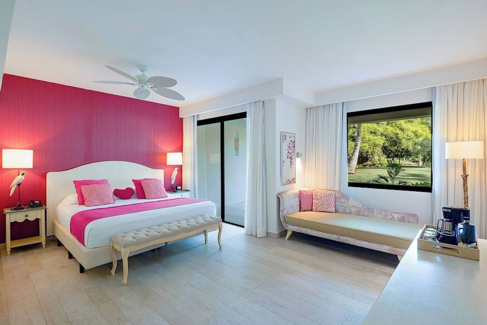 Catalonia Bavaro Beach, Golf & Casino Resort