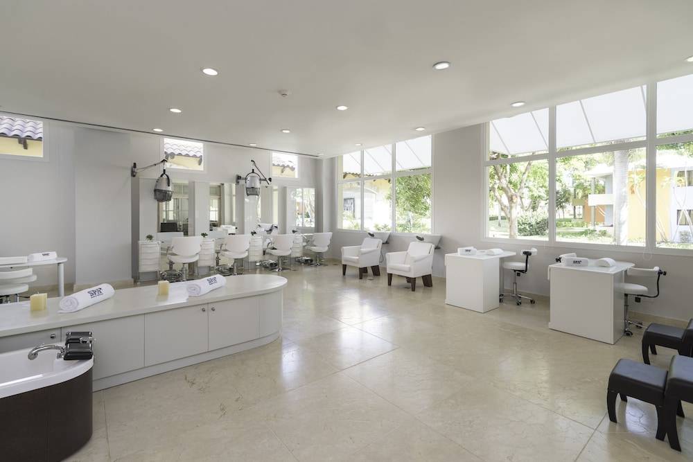 Iberostar Waves Punta Cana