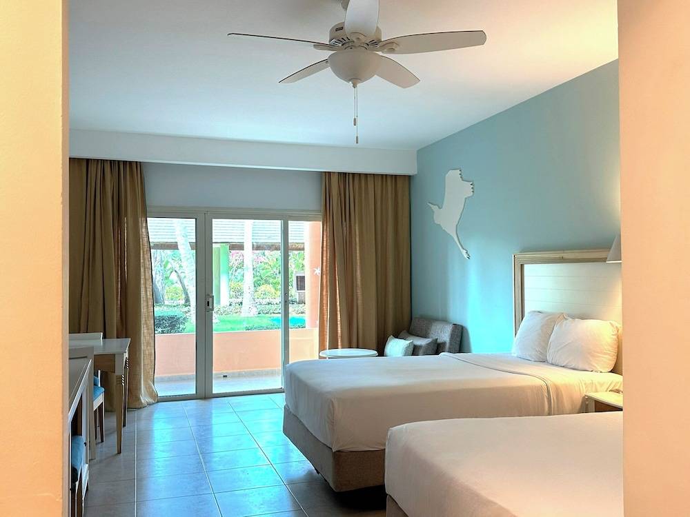 Iberostar Waves Punta Cana