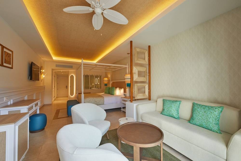 Bahia Principe Luxury Esmeralda