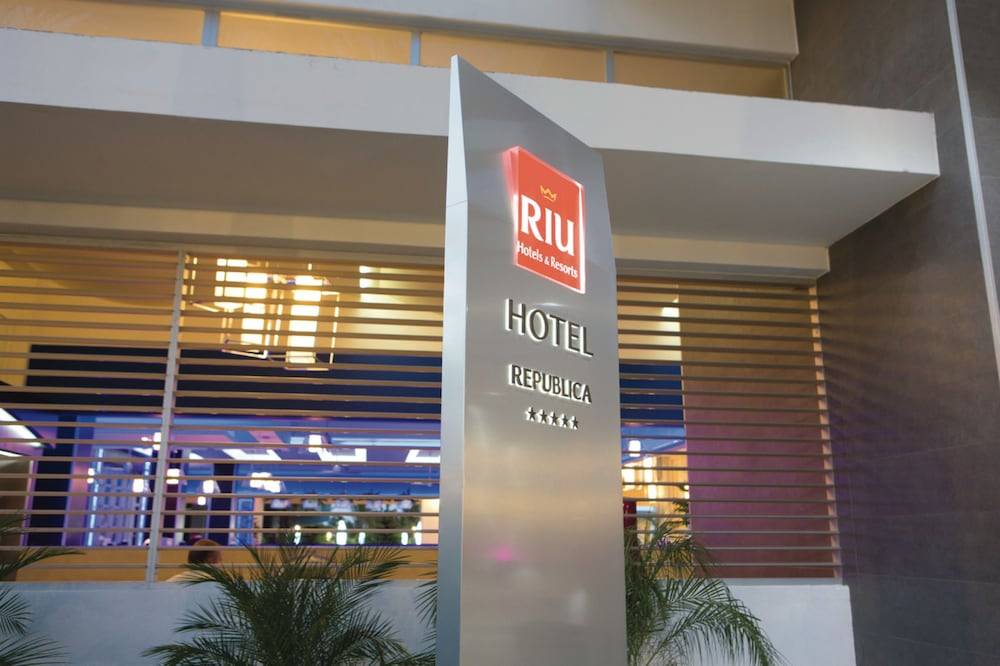 RIU Republica