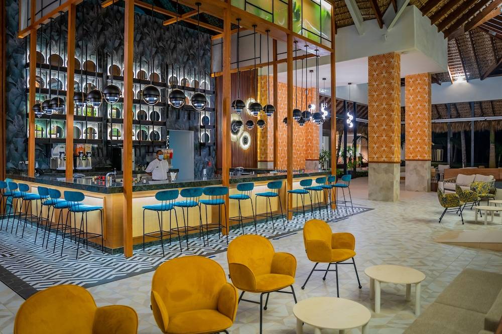 Tropical Deluxe Princess