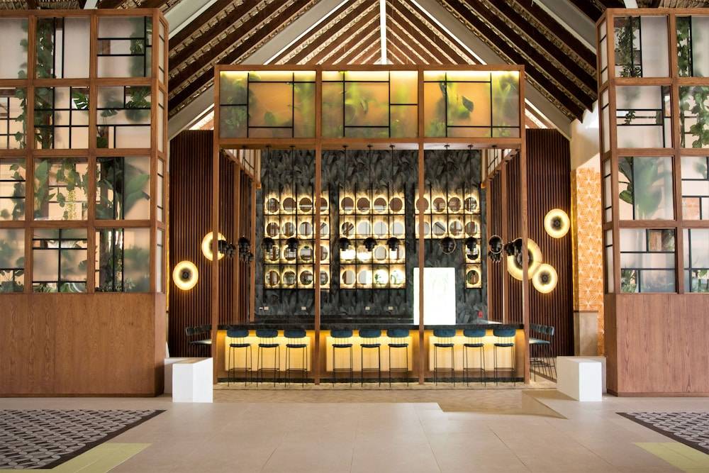 Tropical Deluxe Princess