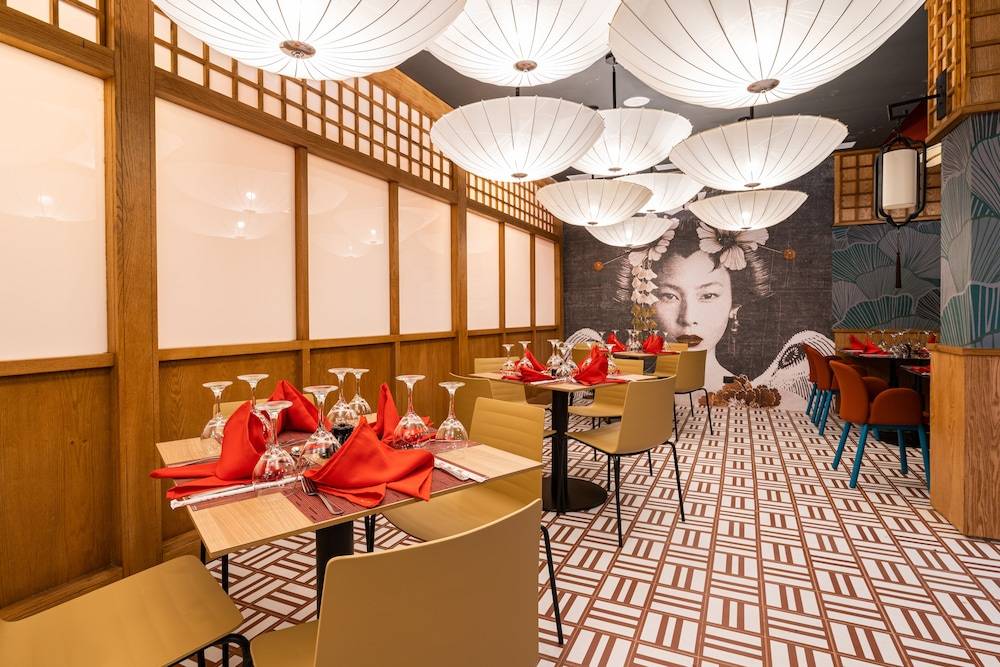 Tropical Deluxe Princess