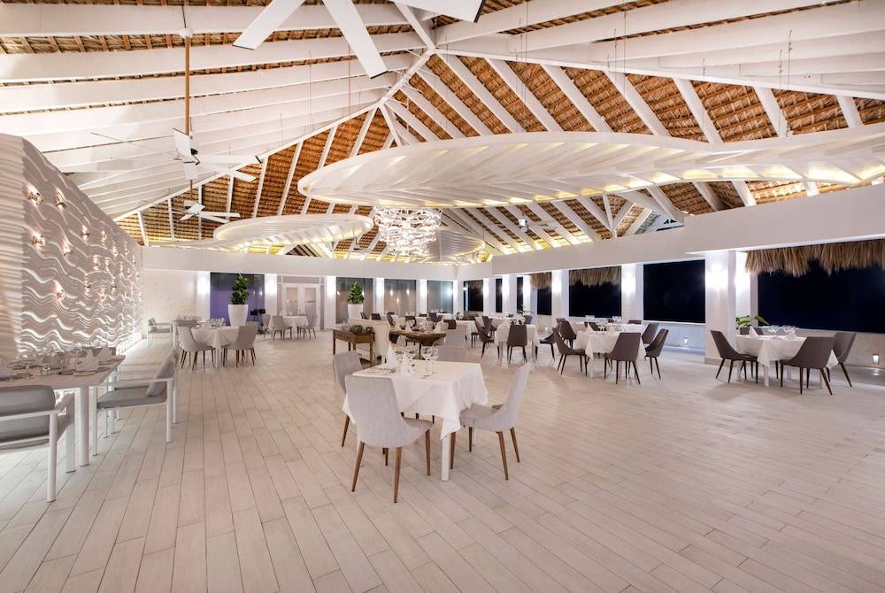 Viva Wyndham Dominicus Beach - All-Inclusive Resort