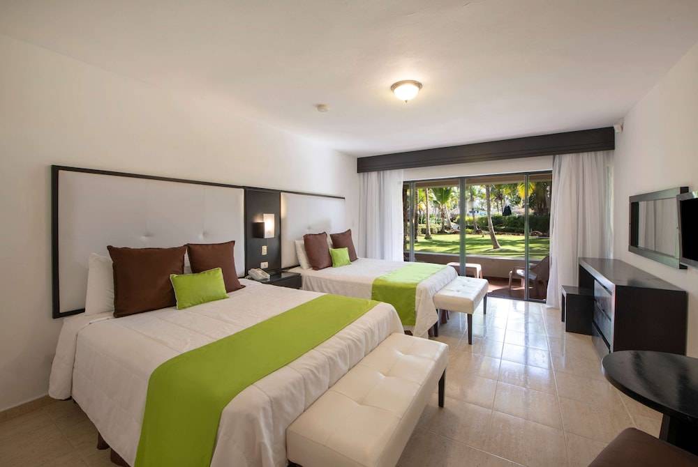 Viva Wyndham Dominicus Beach - All-Inclusive Resort