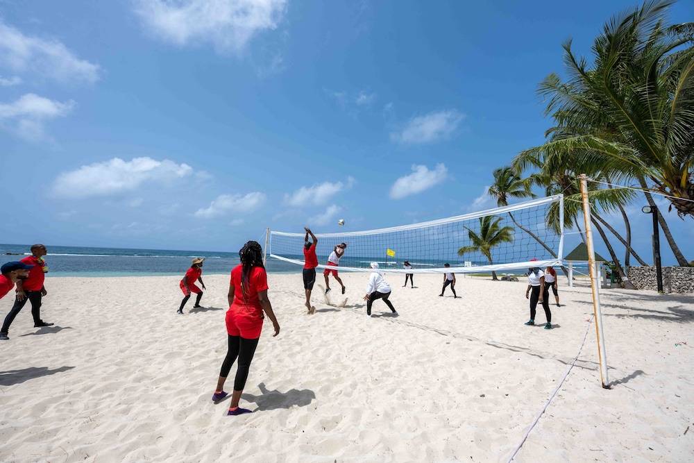 Coral Costa Caribe Beach Resort