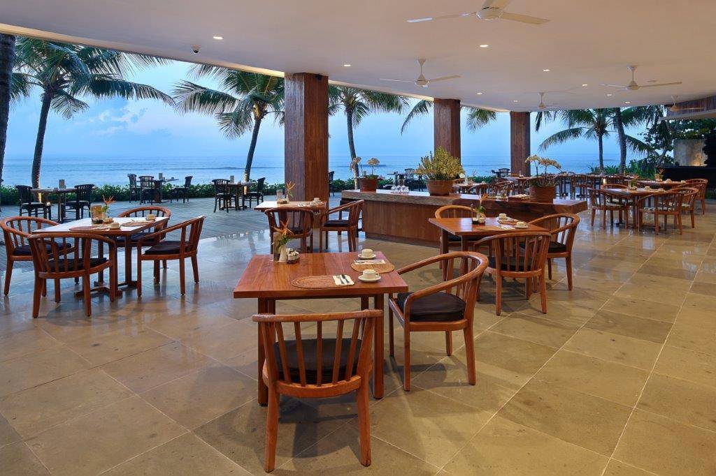 Candi Beach Resort & Spa