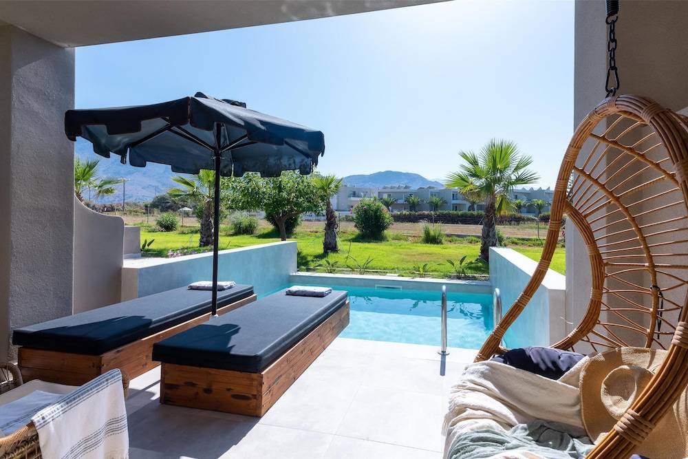 23_w3837h2561x3y0-7ddbd7f5_z