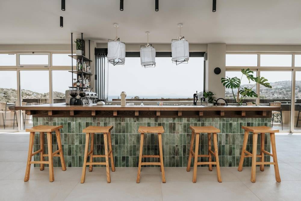 31_w3836h2557x4y3-f873fc26_z