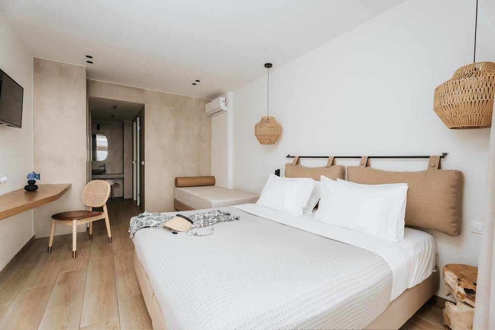 36_w3832h2554x3y4-c61dcce0_z