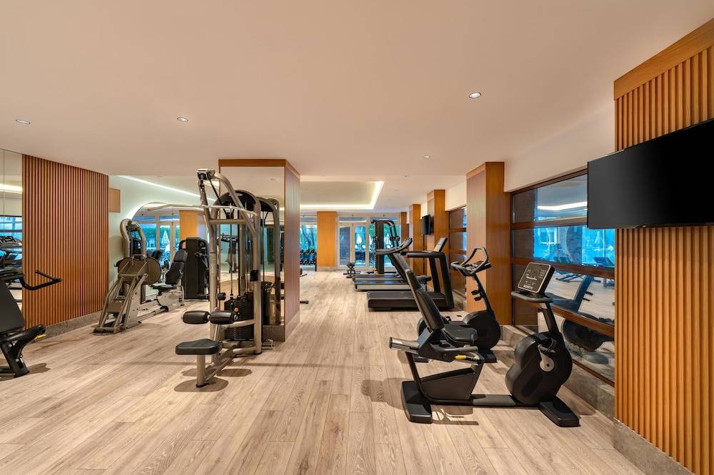 5_w3837h2556x3y4-62bb1276_z