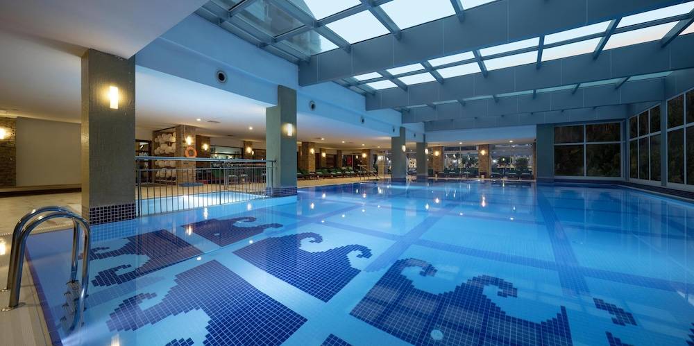 17_w3837h1916x3y4-57cddf68_z