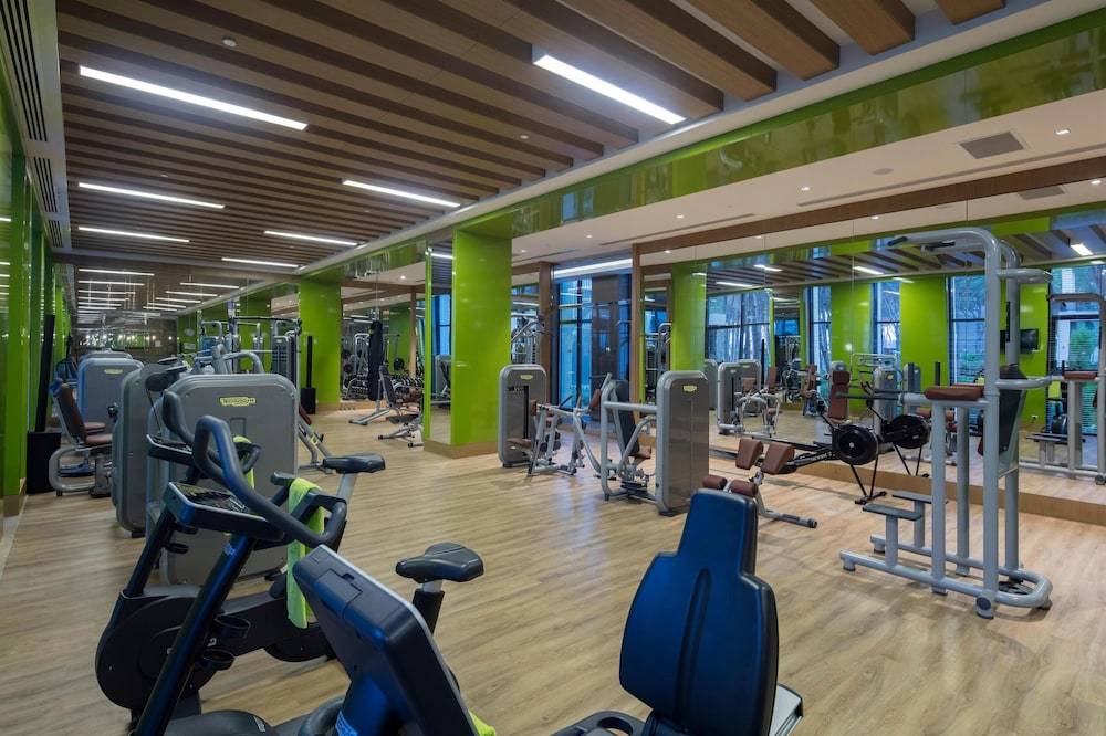 5_w3837h2556x3y3-202580f4_z