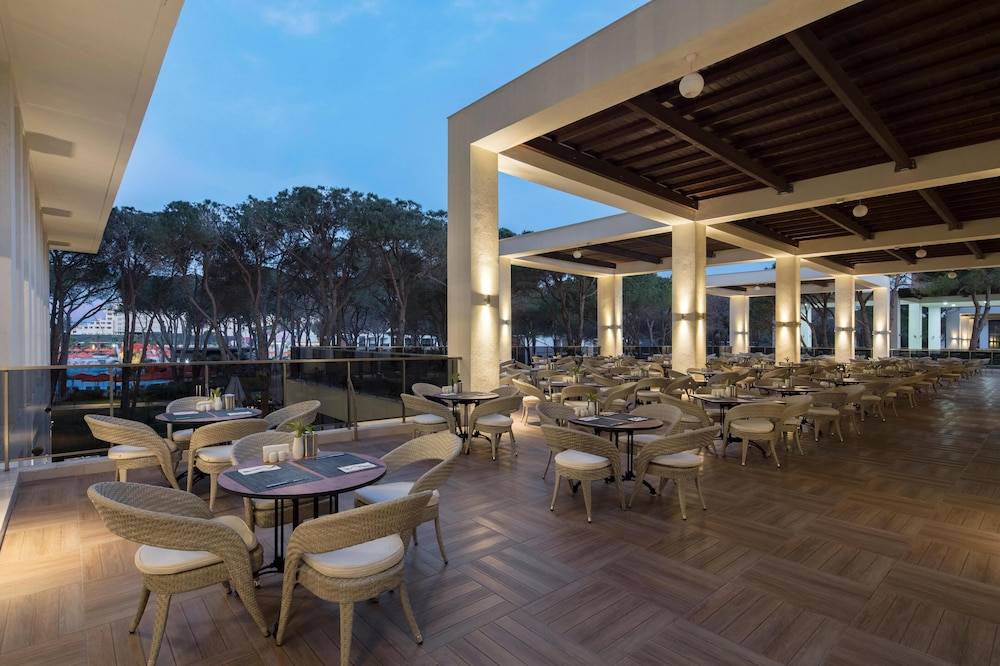 71_w3837h2556x3y3-b30e1c54_z