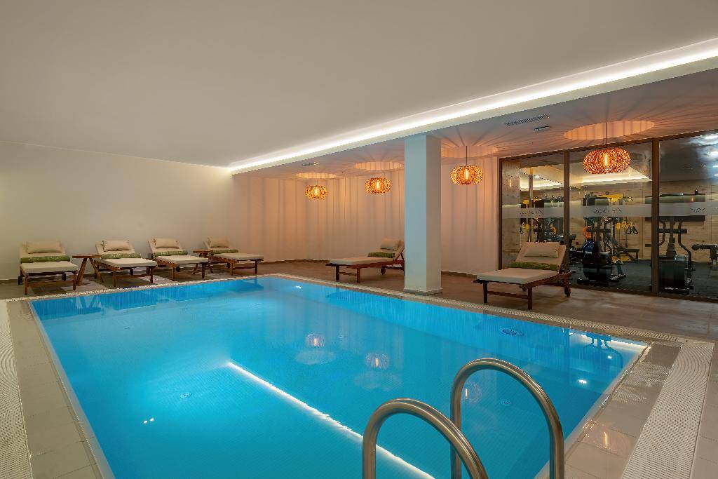 13_994344a_hb_p_002_20250416_075654