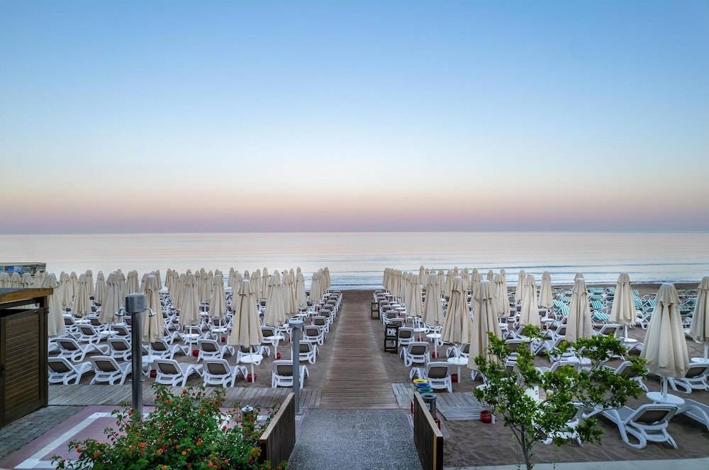 12_w2494h1657x3y4-3e2d2785_z