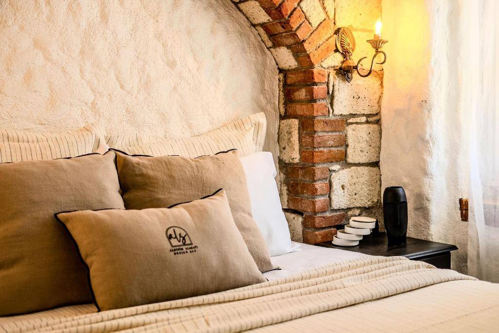 19_1065362a_hb_w_015