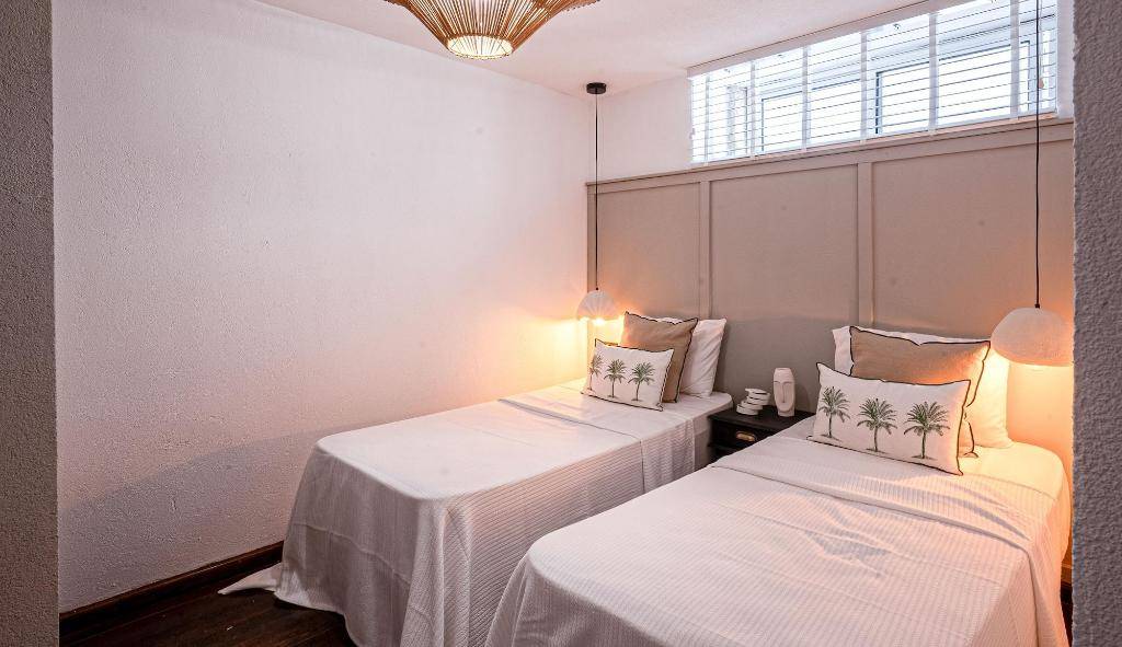 27_1065362a_hb_w_004