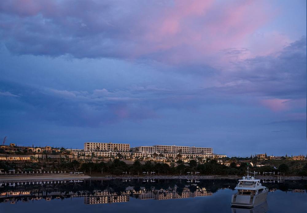 12_w2880h1998x0y0-7705955b_z