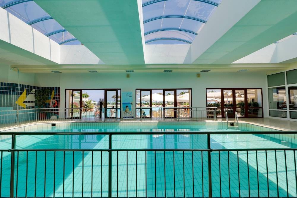 17_w3840h2557x0y3-b6c97c46_z