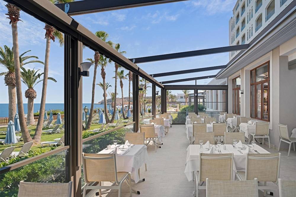 25_w3840h2556x0y3-0ce627dc_z