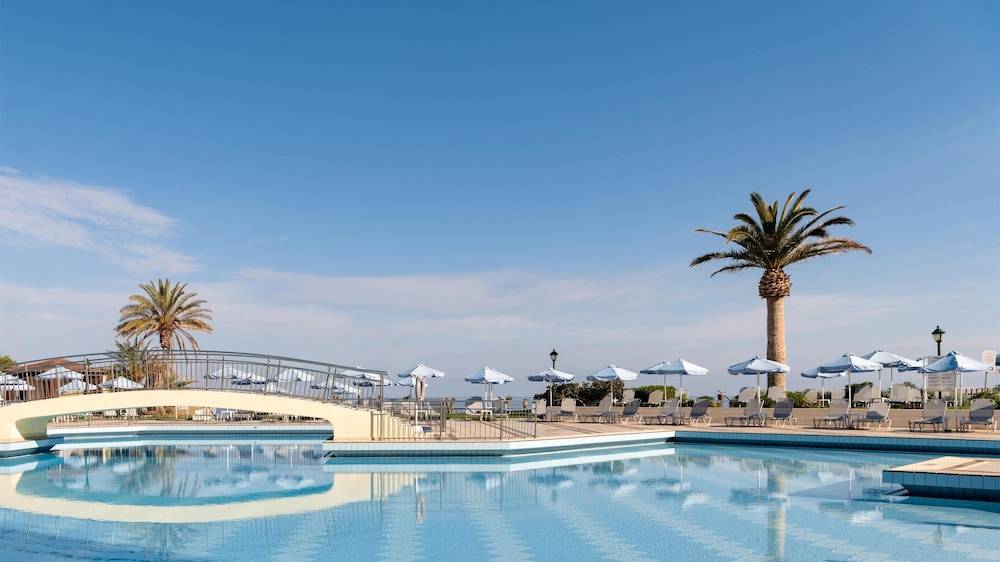 30_w3840h2157x0y3-7c964775_z