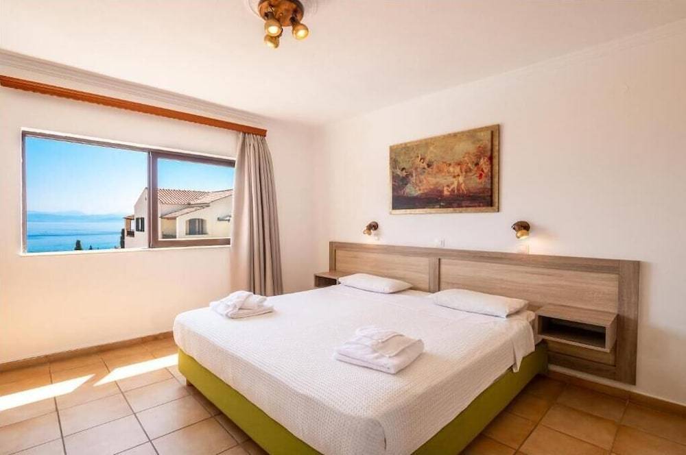 21_w1021h678x3y3-5c0f7f54_z