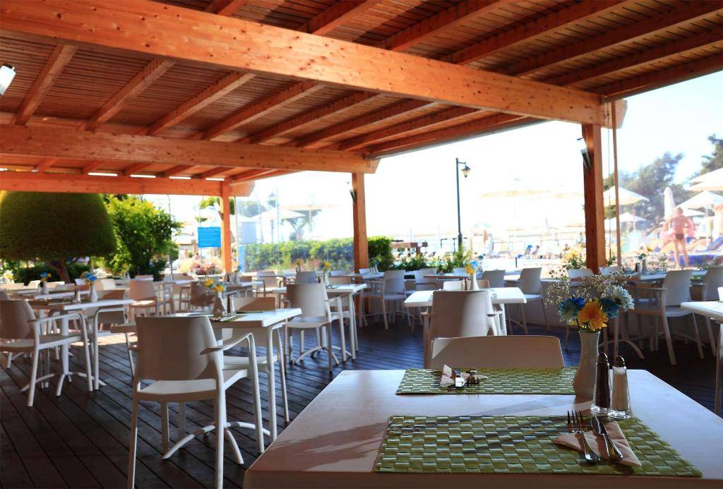 24_131696a_hb_ba_004