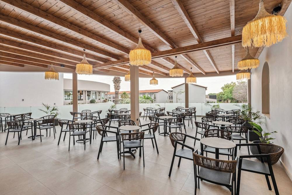 38_d7f655f2e5d1d5dd96c50d8ae44b209d