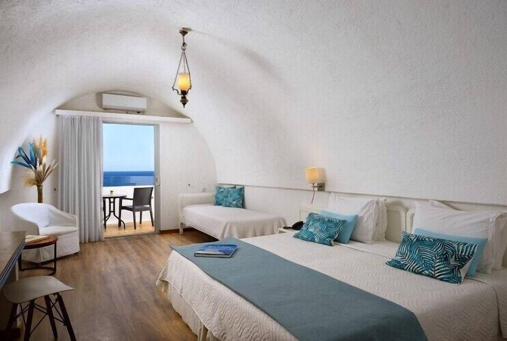 8_w743h500x78y0-3f55a9c0_z