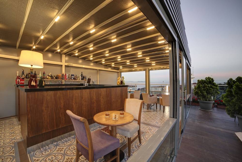 7_w5550h3739x0y0-0e92cfab_z