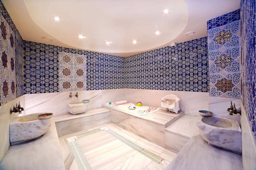 9_w3300h2197x0y3-71c3eab1_z