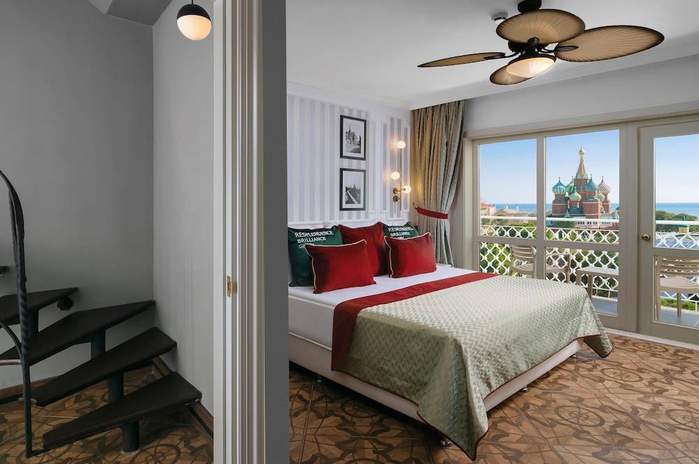 27_w3837h2548x3y3-b0e65d39_z