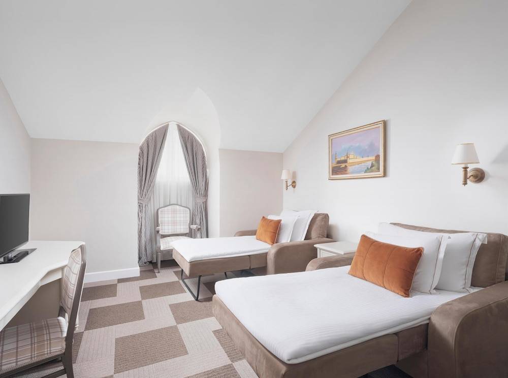 32_w3836h2854x4y4-0957edfd_z