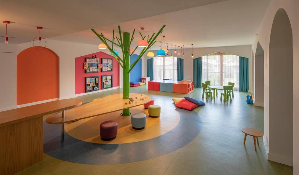 5_w3837h2258x3y3-1d2bc824_z