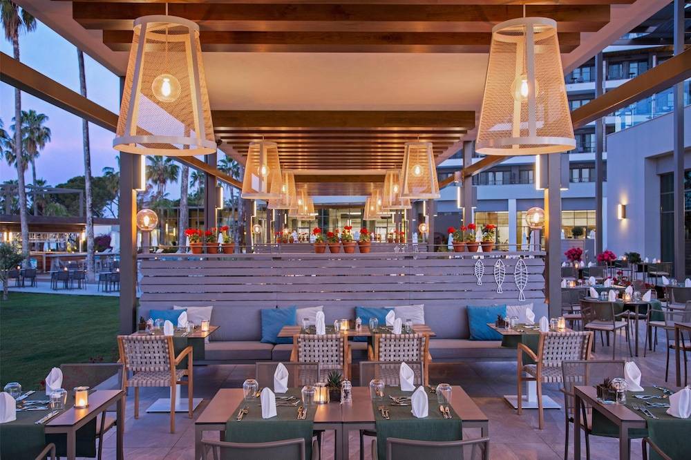 19_w3840h2557x0y3-6e310e5c_z