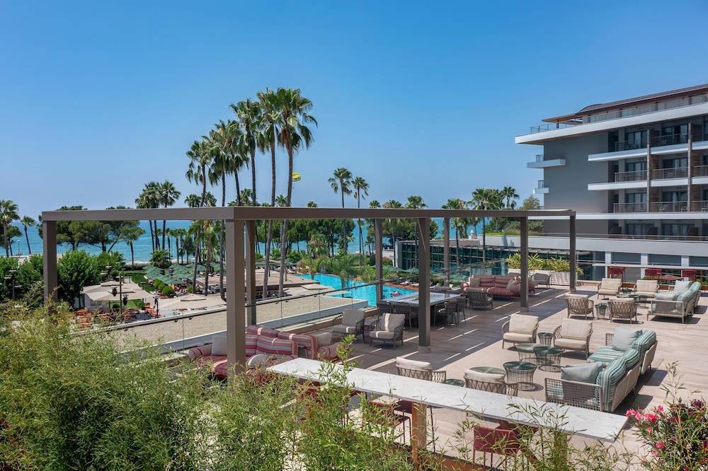 34_w3837h2555x3y3-41a81138_z