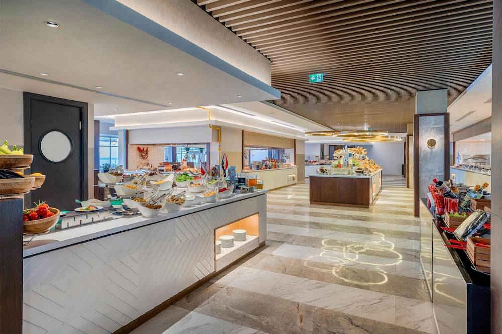 41_w5757h3835x0y5-3d5f6dbf_z