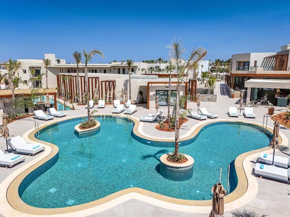 11_w5120h3836x0y4-ef05fa4b_z