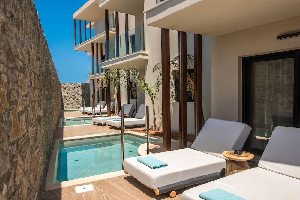 28_w3837h2559x3y3-969eaa8f_z